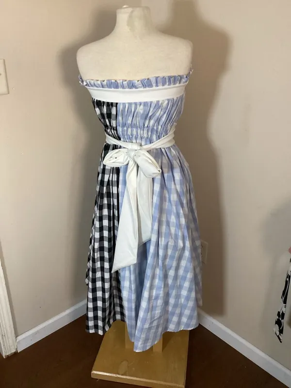 TOV Los Angeles Size 38 Strapless Gingham Midi Dress - Image 3