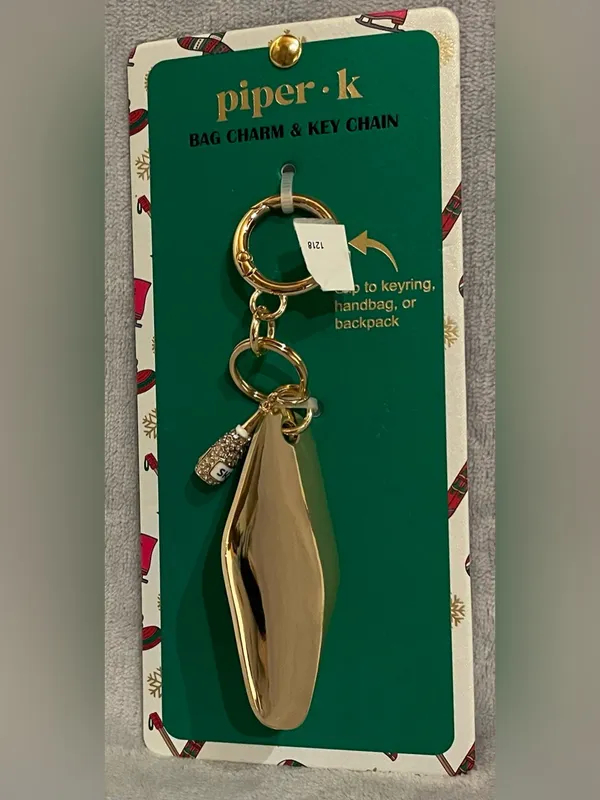 Piper K NWT Aprés Ski Bag Charm Key Chain Gold Rhinestone Champagne Bottle Motel - Image 5