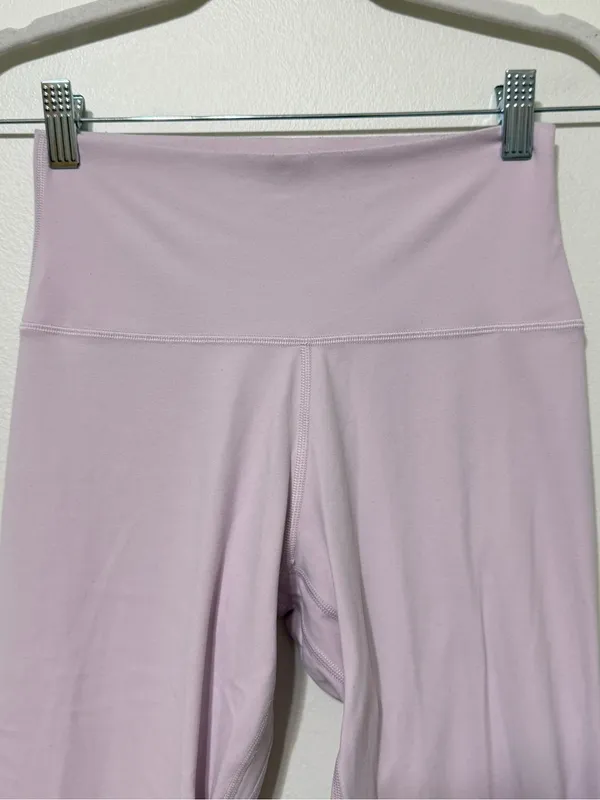 Aritzia Golden Butter Legging Size 8 Activewear Athleisure Gym - Image 5