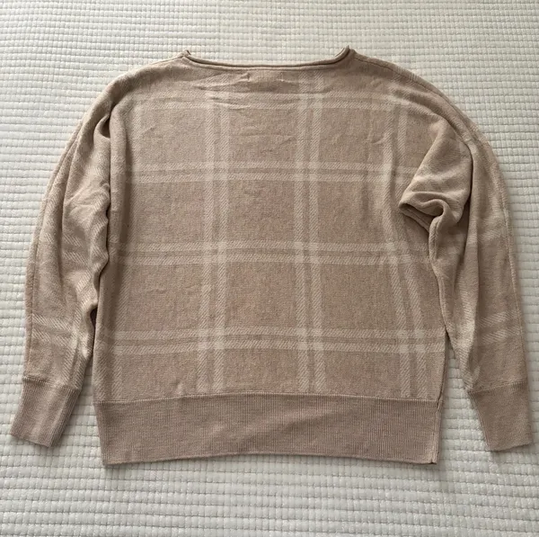 Cozy Plaid Crewneck Sweater - Beige / Cream Size S - Image 8