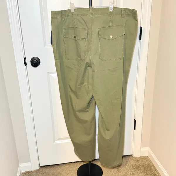 Universal Threads NWT Womens High-Rise Utility Wide Leg Pants Size 18 - Image 3