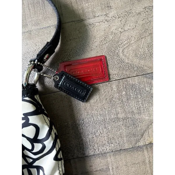 COACH Graffiti Kyra Poppy‎ black white red sateen shoulder crossbody bag F16864 - Image 3