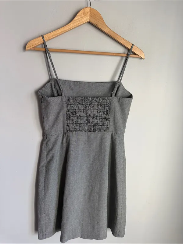 Aritzia Wilfred Classic 90s Spaghetti Straps Mini Dress - Black White - US 8 - Image 4