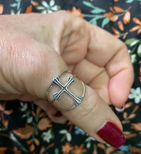 Sterling Silver Minimalist Cross Band Ring Adjustable - Image 4