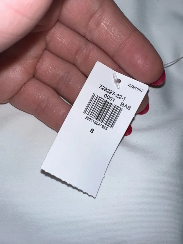 Old Navy White Scoop Neck Tank Top - Fitted Stretch - Image 4