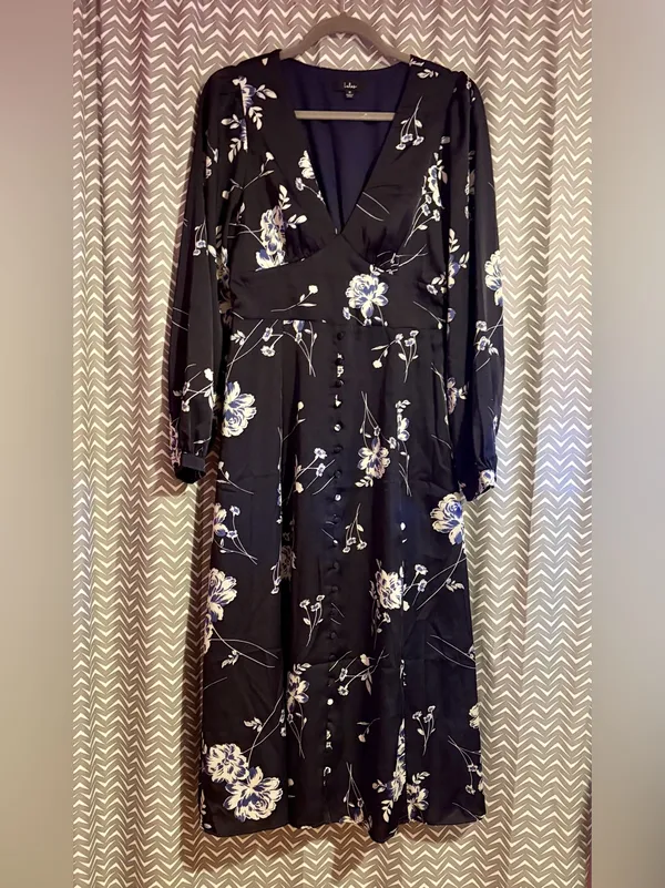 Lulus | Beautiful Details Navy Blue Floral Long Sleeve Midi Dress, M - Image 4