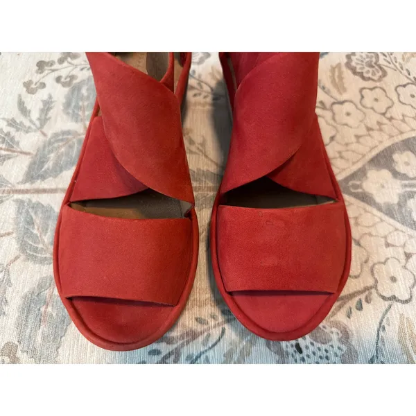 Clarks Clarene Glamor Red Leather Wedge Sandals Size 6 - Image 3