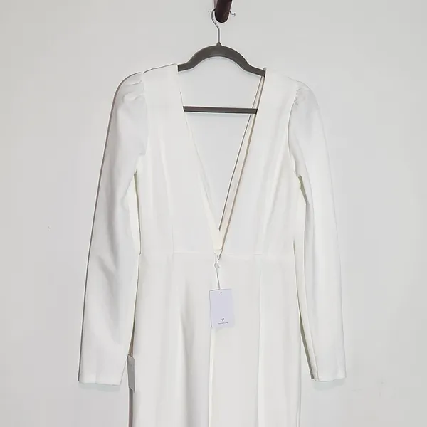 Lulus White Long Sleeve Mermaid Wedding Dress with Deep V-Neck NWT Size Small - Image 7