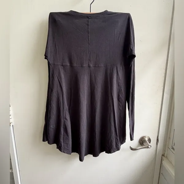 Lululemon Acadia Long Sleeve Top 6 athleisure workout‎ yoga streetwear travel - Image 7
