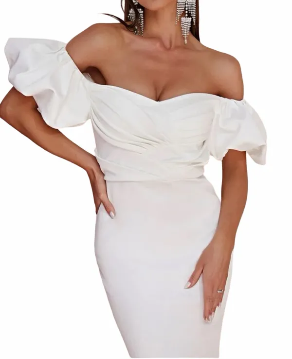 Boutique White Off-The-Shoulder Prom/Formal Dress Maxi - Image 3