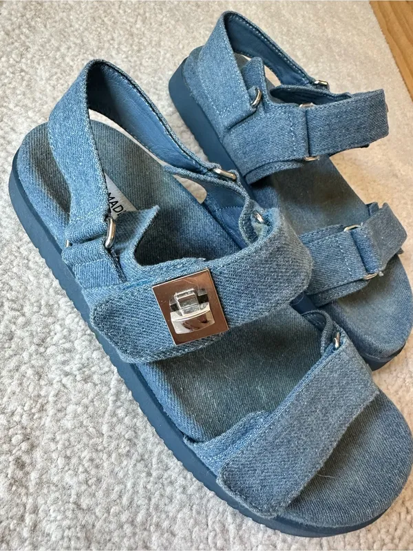 Steve Madden Mona Denim Blue Buckle Sandals - Image 2
