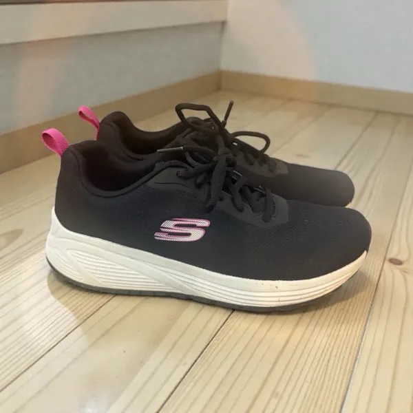 Skechers GO RUN Fast Glide women's running shoes size 8.5 - Image 2