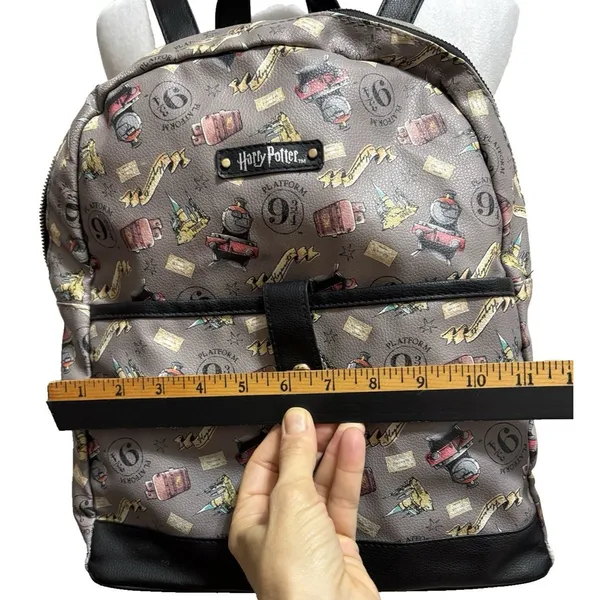 Harry Potter Backpack‎ Grey Platform 9 3/4 Hogwarts Express Faux Leather Bag OS - Image 7