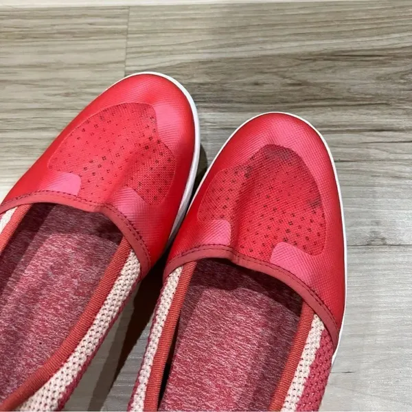 Teva Coral HydroLife Round Toe Flats Women’s 7.5 - Image 2