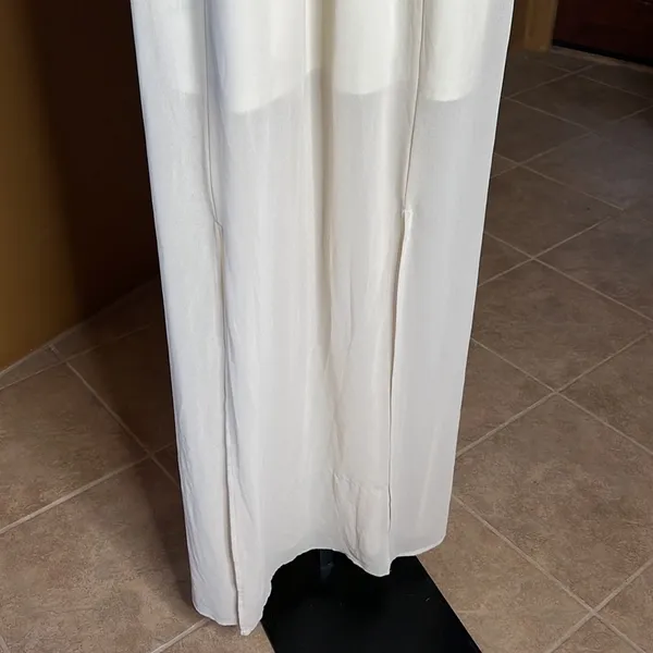 Flying Tomato Sleeveless Embroidered Waist Lined Goddess Maxi Dress Size Medium - Image 5