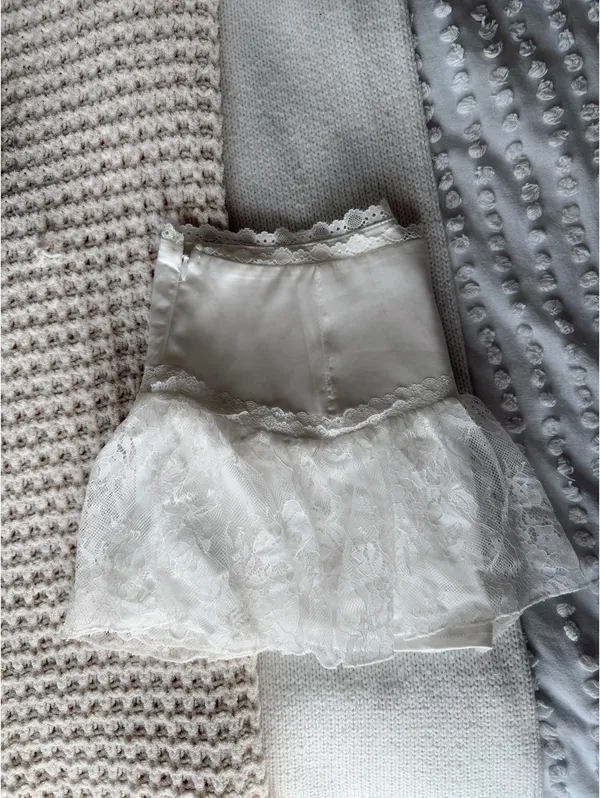 Edikted Skirt Mini - Image 3