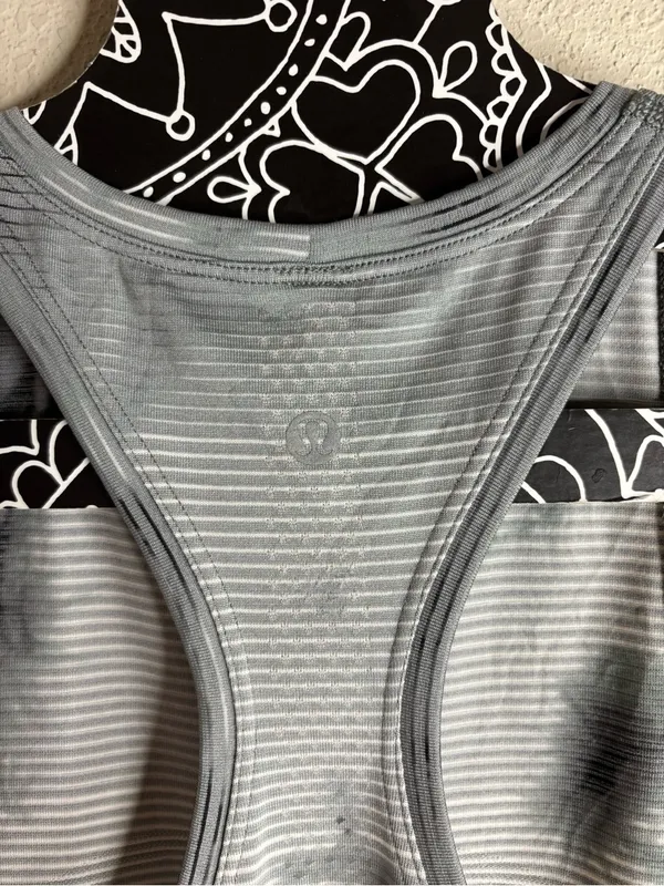 Lululemon Swiftly x Peloton Tech Tank 2.0 Wash Shibori Stripe Grey - Image 5