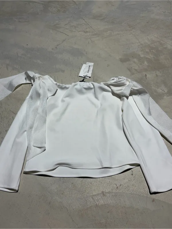 Strut & bolt NWT Off-Shoulder White LONG Sleeve Women's Top medium MSRP$65 - Image 12