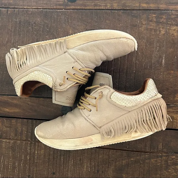 Esseutesse Shoe Size 39 Beige Leather Upper Metallic Foil Fringe Sneakers - Image 10