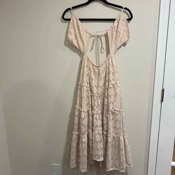 Indikah Womens Sexy Cream Lace Cut Out Tiered Midi Dress Flowy Size XS/Small - Image 3