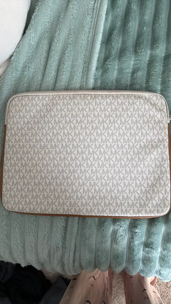 Michael Kors Laptop Case  - Image 3