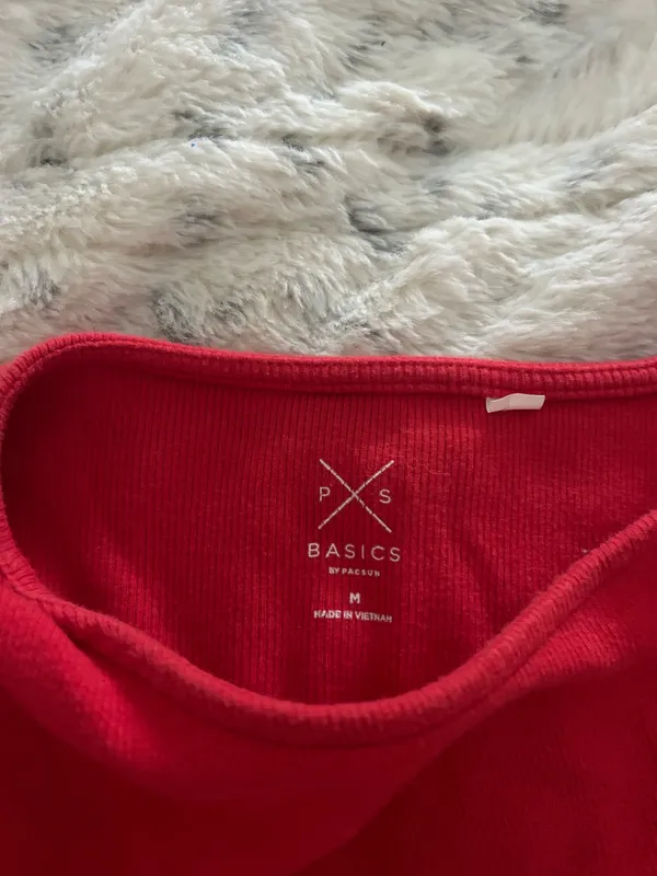 PacSun Red long sleeve crop top - Image 2