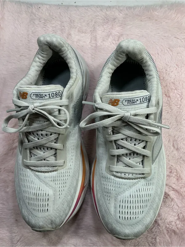 New Balance Women's Light Gray / White Walking Sneakers 177 - Image 2