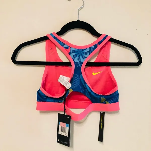 NWT  Sports Bra.Size: M - Image 2
