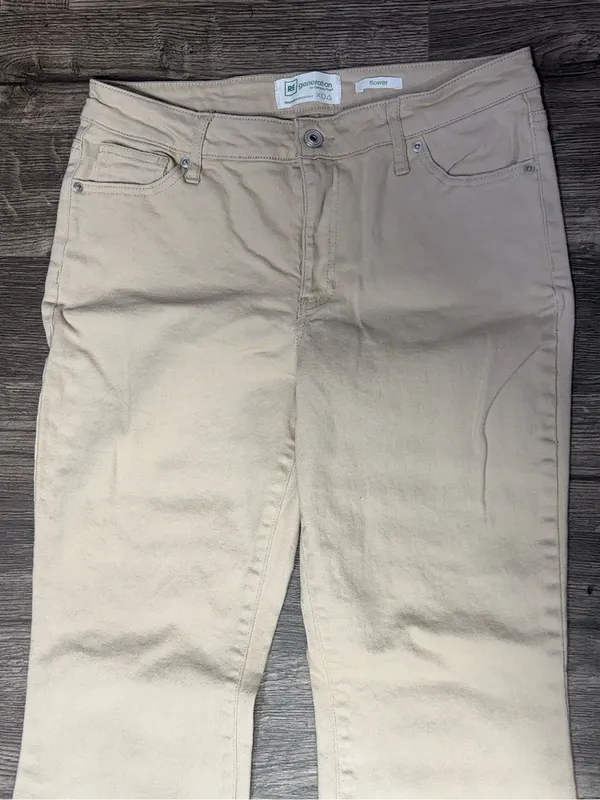 RE/Generation Flare Jeans Beige 11/30 Tan Size undefined - Image 4