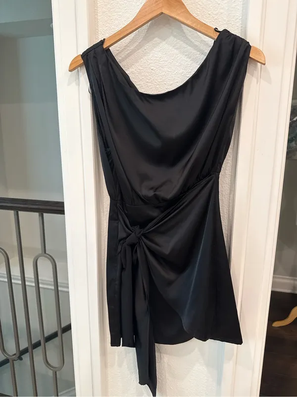 Lelis Collection Black Satin Side Tie Mini Dress Small NWT Elegant Draped - Image 3