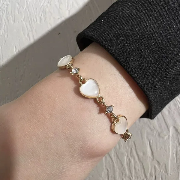 Adjustable Love Heart Charm Bracelet for Women - Image 4