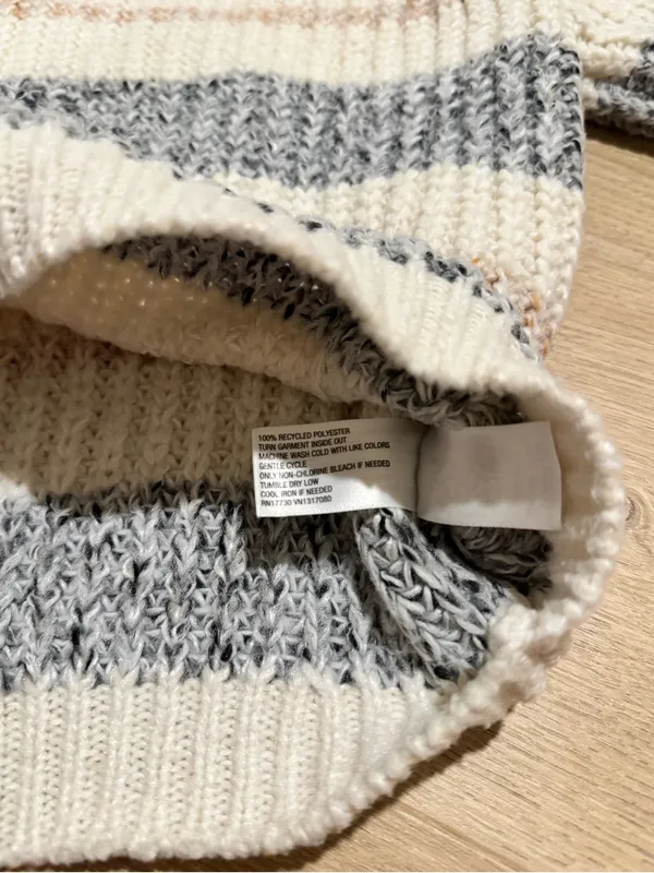 Universal Thread Striped Knit Collar Sweater - Image 5