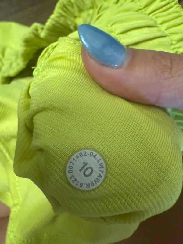 Lululemon Hotty Hot Shorts - Image 3