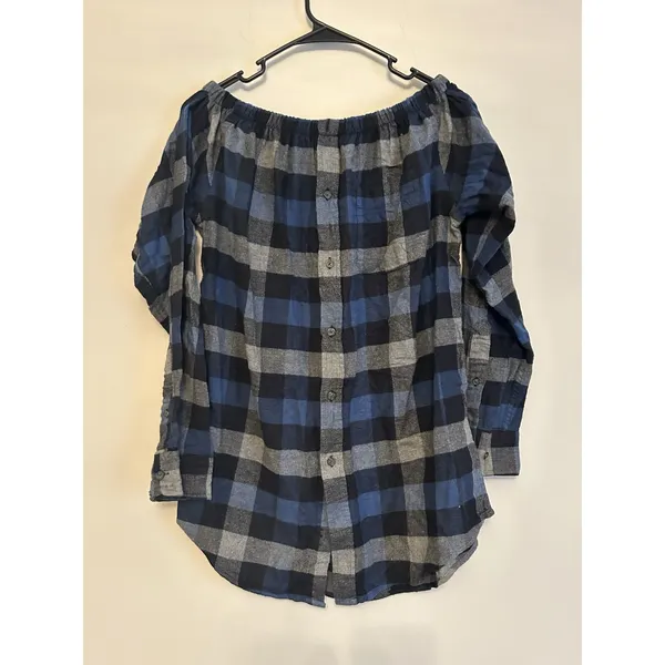 NWT S/M Urban‎ Renewal Blue Plaid Off The Shoulder Button Front Flannel Top - Image 4