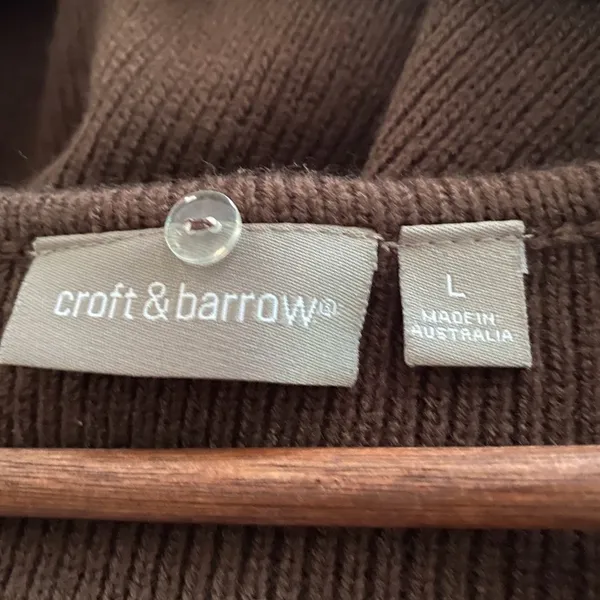 NWT Croft & Barrow women's brown cardigan size Large body 100% acrylic - Image 5