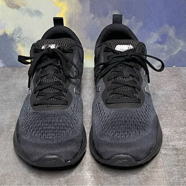 New Balance Fresh Foam Arishi V3 Women's Black Running Shoes Size 11B - Image 3