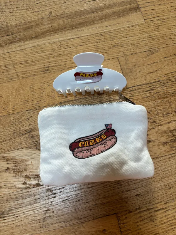 Parke Hot Dog Claw Clip - Image 2
