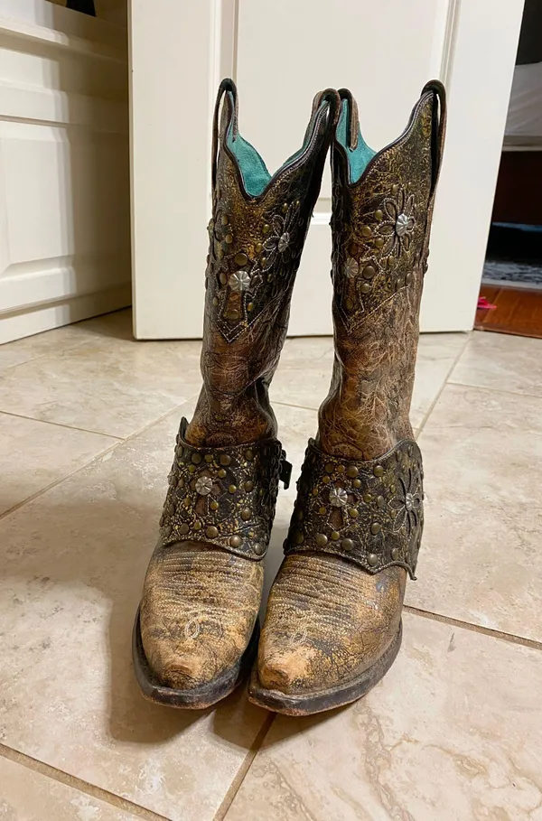 Vintage Boots - Image 2
