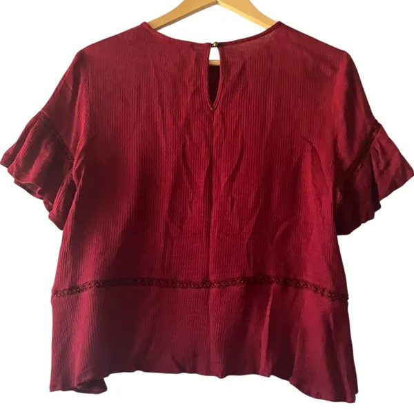 Shilla Chic Burgundy Ruffle Sleeve‎ Blouse Women's Sz S Boho Casual Lace Cut Out - Image 4