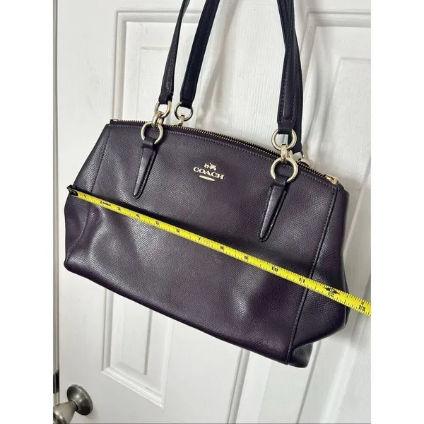 Coach authentic mauve shoulder/ hand bag no strap dark purple color - Image 11