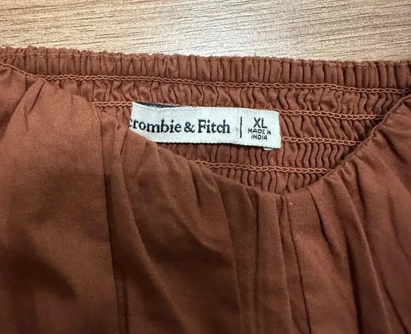 Abercrombie & Fitch Top - Image 2