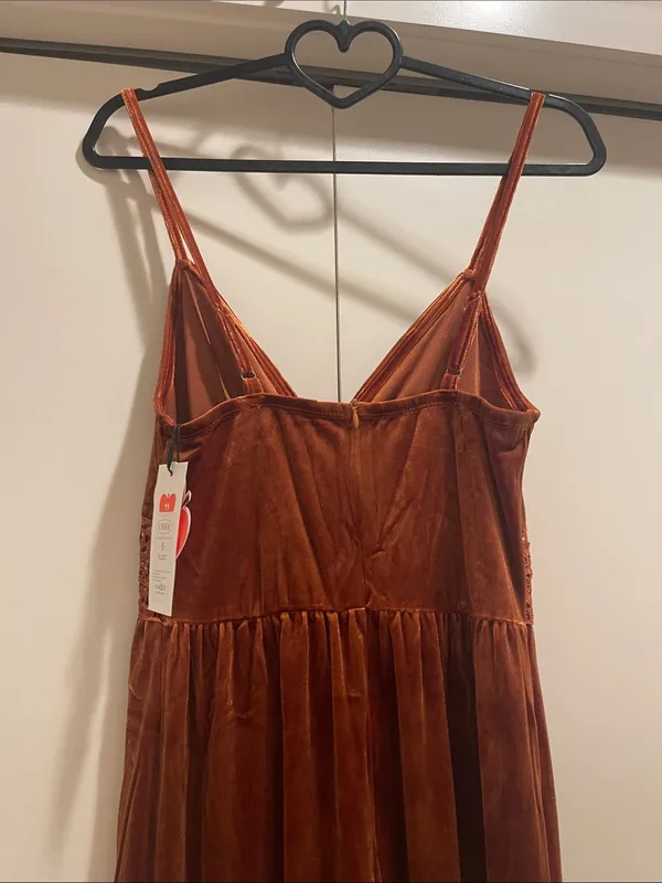 Cider Bronze velvet jumper size small NWT #12 - Image 10