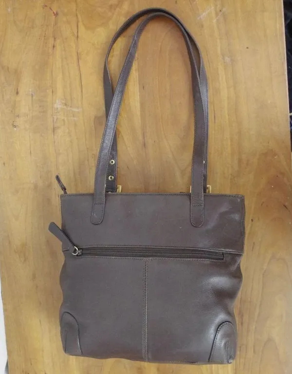 Brown Leather Tote Style Purse - Image 10