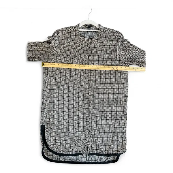 Ann Taylor Black‎ and White Geometric Blouse - Image 3