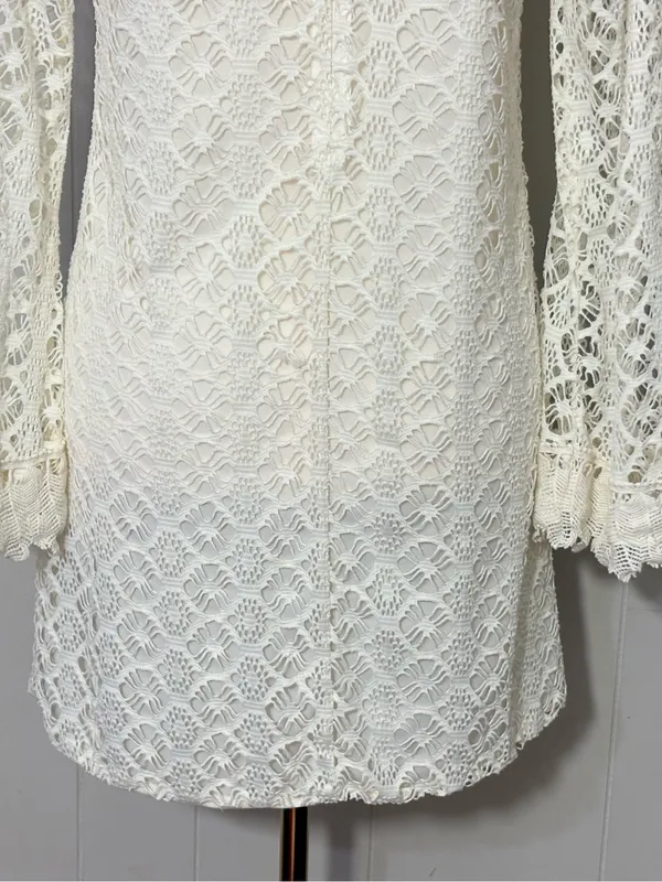 T-Bags Los Angeles Ivory Crochet Lace Long Sleeve Mini Dress Size L - Image 12