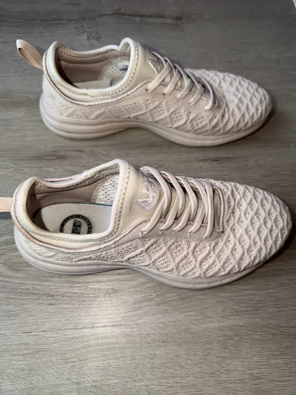 APL Women's TechLoom Phantom Shoes - Image 3
