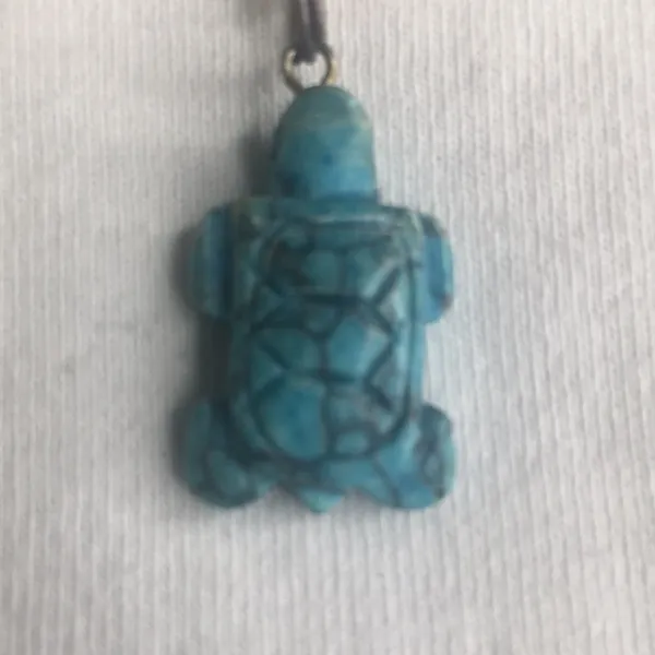 Vintage carved turquoise necklace sterling chain 17" - Image 2