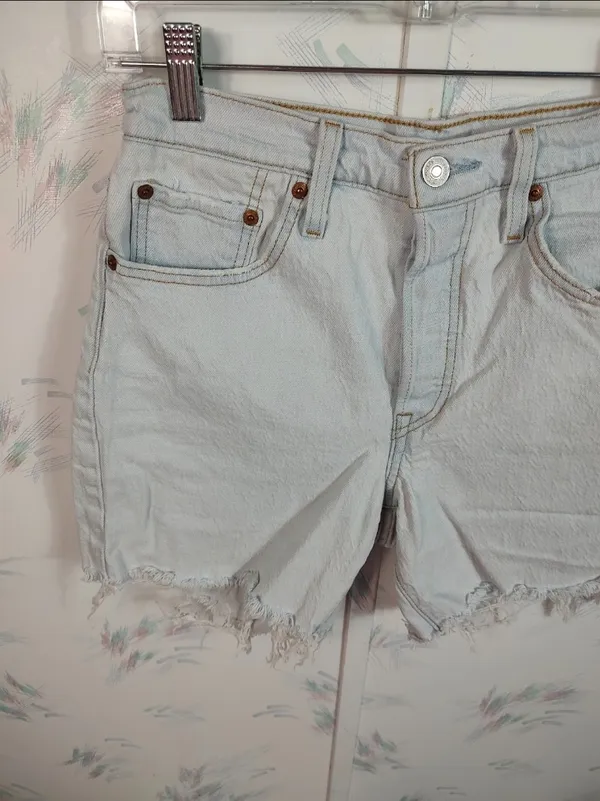 Levi's 501 cut off jean shorts - Image 2