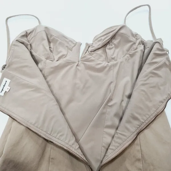 Superdown Renetta Mini Dress in Khaki Small - Image 9