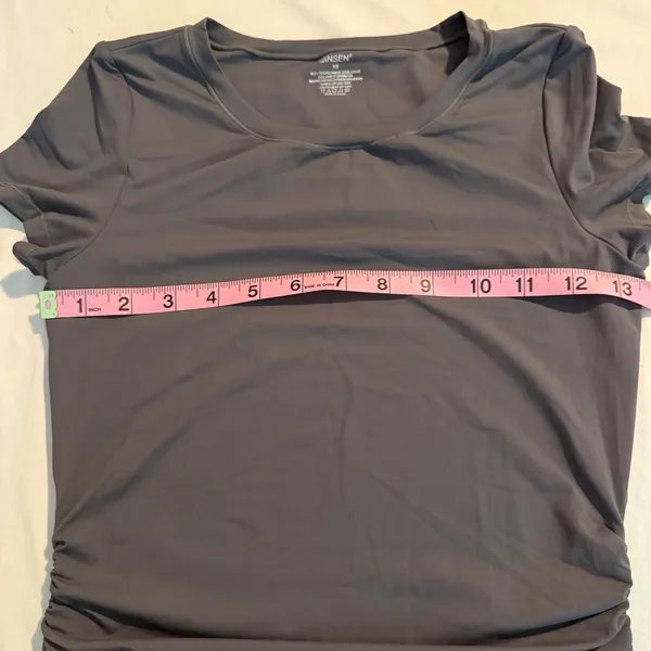 QINSEN 2 Pack Ruched Side Short Sleeve T-Shirts Gray Tan XS Slim Fit Crewneck - Image 6